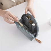 Ayleen | Wasserdichte Halbmond Kosmetik Makeup Tasche