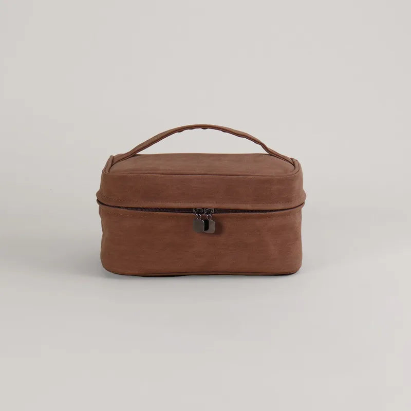 Araya | Eleganter und geräumiger Organizer für Beauty-Essentials