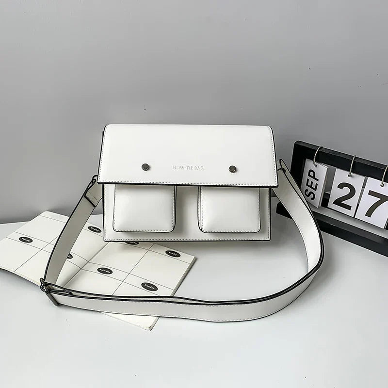 Felix | Wasserfeste Quadratische Schultertasche