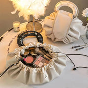 Alena | Große faltbare Kosmetiktasche mit Zugband für die Reise