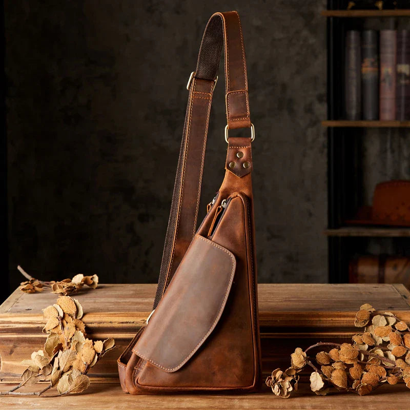 Lars | Echtes Leder Dreieck Schultertasche
