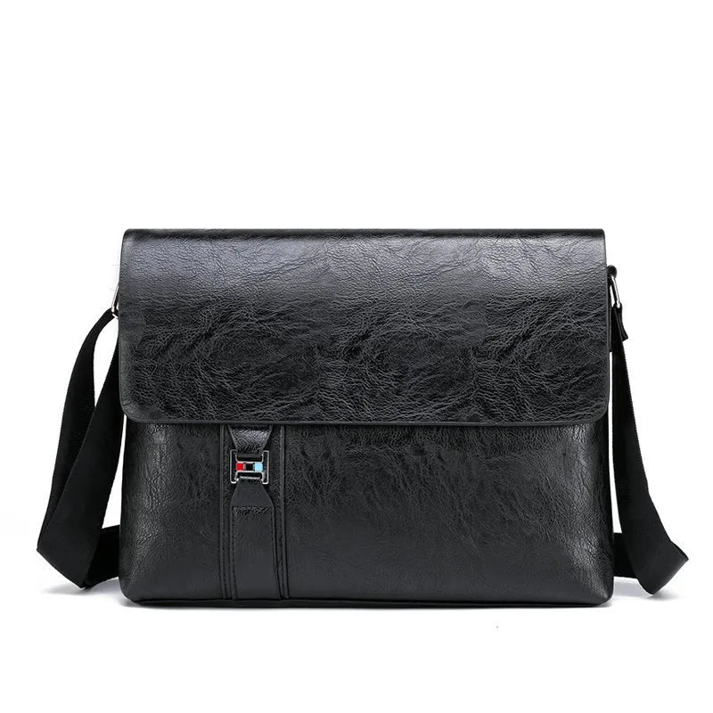 Lars | Minimalistische große Leder-Schultertasche