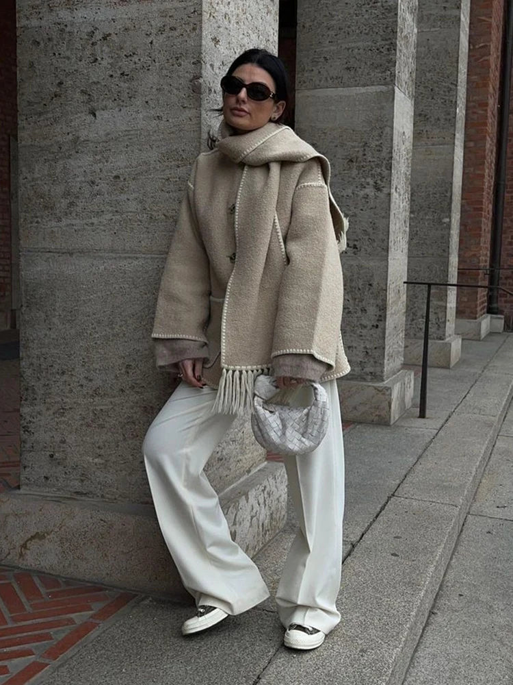 Hermia | Eleganter Damenmantel mit Schal – Stilvoller Wintermantel