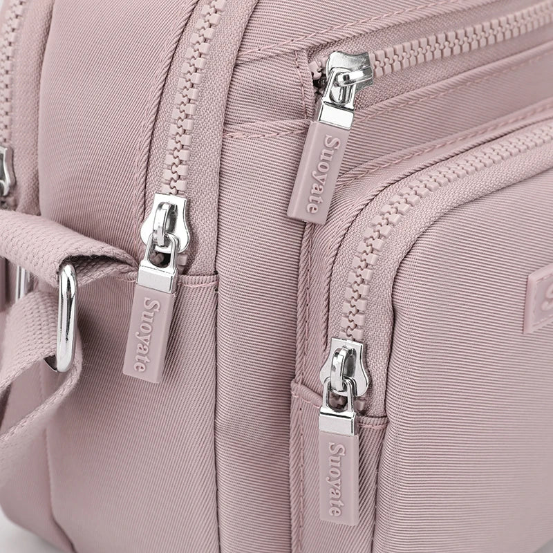 Zoe | Kompakte Nylon Crossbody Sling Tasche