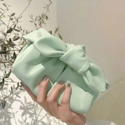 Lily | Cloud Geplooide Umhängetasche