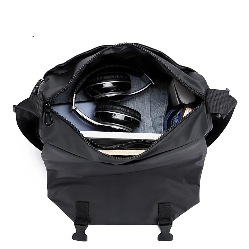 Mason | Wasserfeste Leder Crossbody Messenger Reisetasche