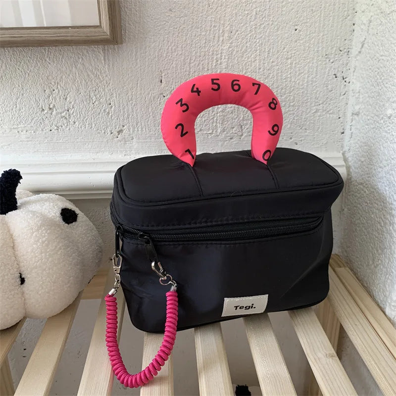 Amyra | Eleganter und praktischer Beauty-Organizer