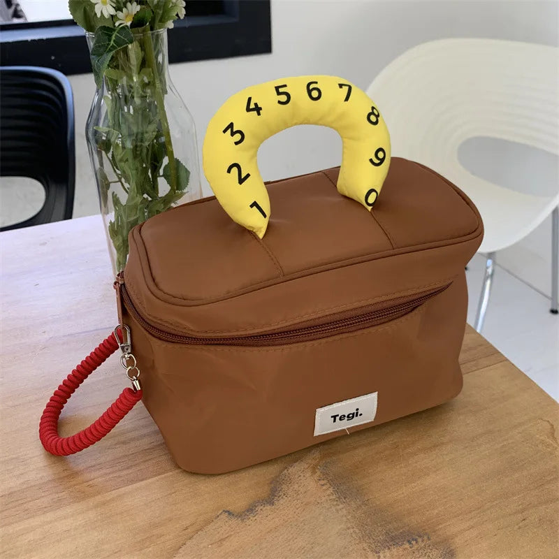 Amyra | Eleganter und praktischer Beauty-Organizer