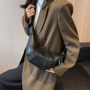 Sofie | Elegante halbrunde PU-Ledertasche für Damen