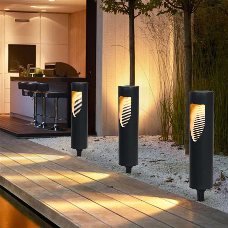 Solarbetriebene LED-Außenleuchte mit Automatischem Lichtsensor – Minimalistische Außenlampe für Garten und Terrasse 1