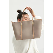 Stilvolle Umhängetasche mit großem Fassungsvermögen für Damen 6