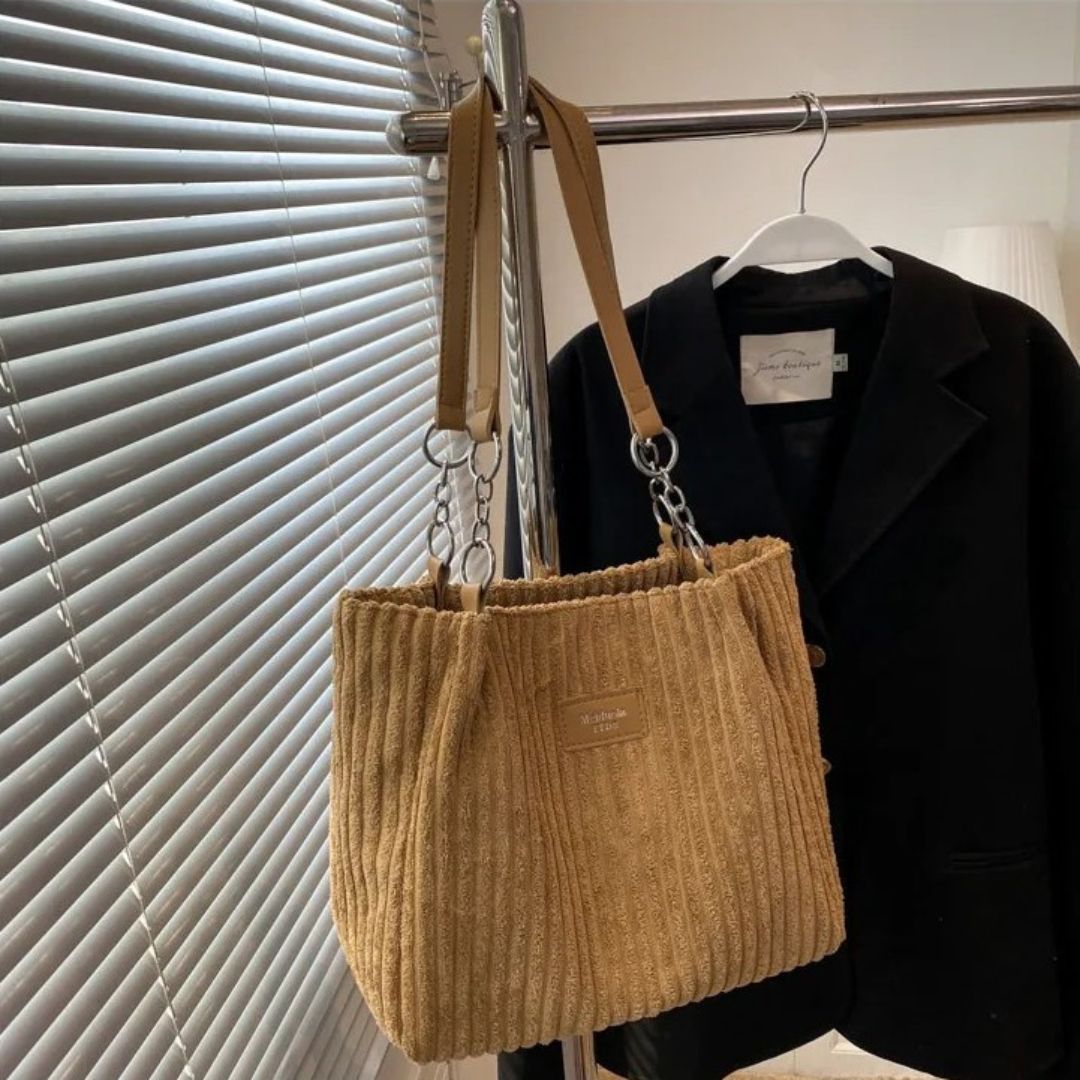 Yana | Stylische Schultertasche mit modernem Design