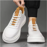 Mikee | Zeitlose Klassische Weiße Sneaker für Männer