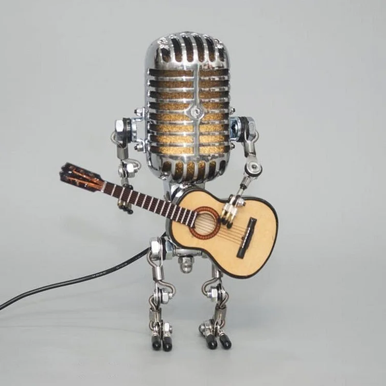 Vintage Metall Mikrofon Roboter mit Gitarrenlampe 0