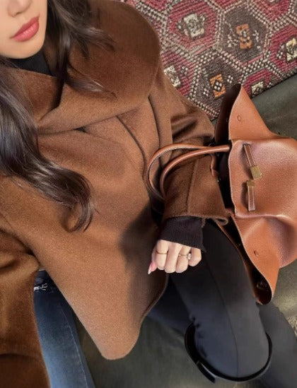 RUTH | Schicke mit Schal