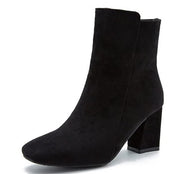 Stiefeletten mit klobigem Blockabsatz – Jamie