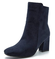 Stiefeletten mit klobigem Blockabsatz – Jamie