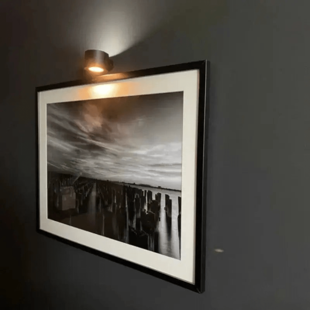 Wiederaufladbare LED-Wandleuchte 8