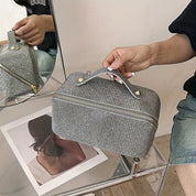 Luna | Stilvolle reisefreundliche Kosmetiktasche