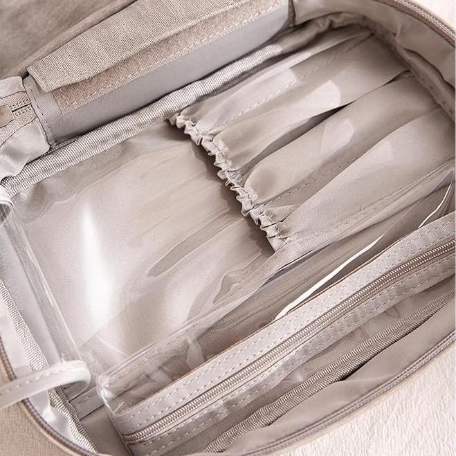 Judith | Schicke Kosmetiktasche mit großem Fassungsvermögen