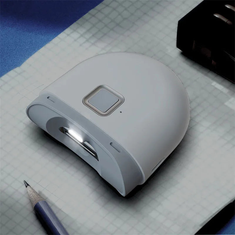 Innovativer Nagelschneider mit Taschenlampe | Automatisch und sicher zu bedienen - Novclip-4