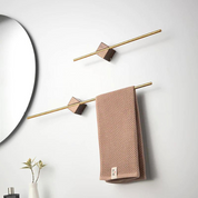 Variant image for Gold