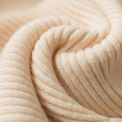 Grace | Modischer Damenpullover mit Rollkragen